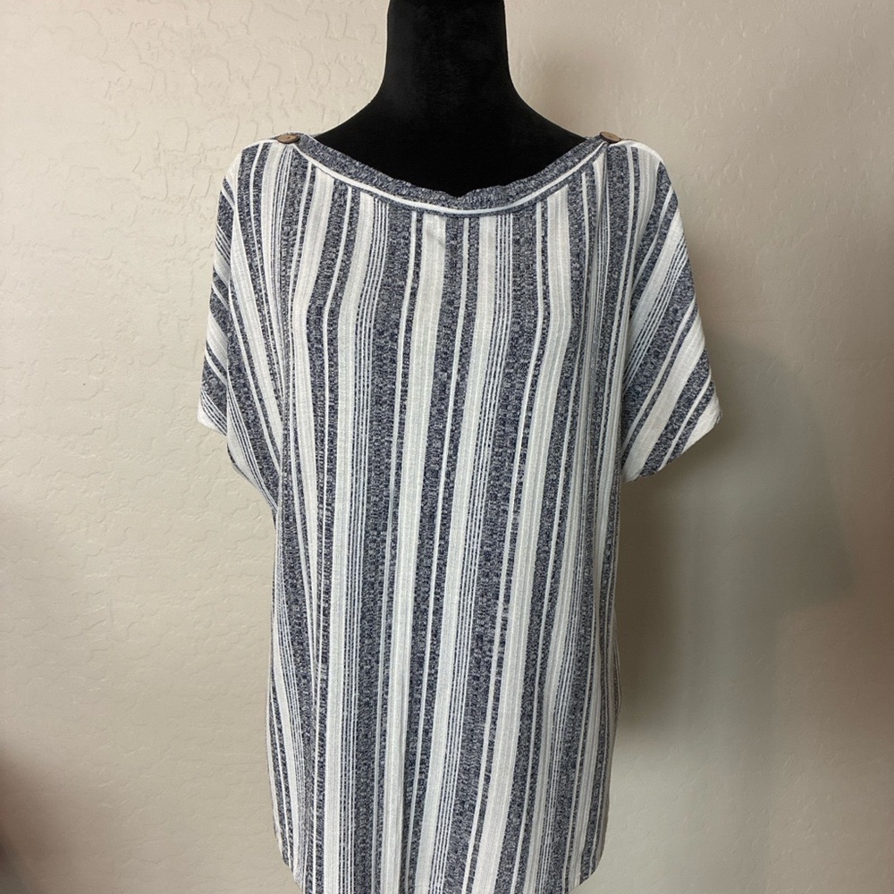 W5 Navy White Striped Button Side Blouse Short Sleeve Top Size Large